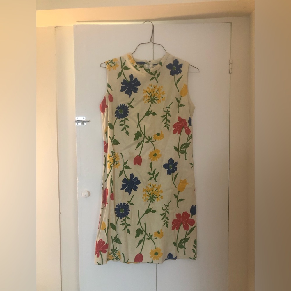 Vintage floral linen dress